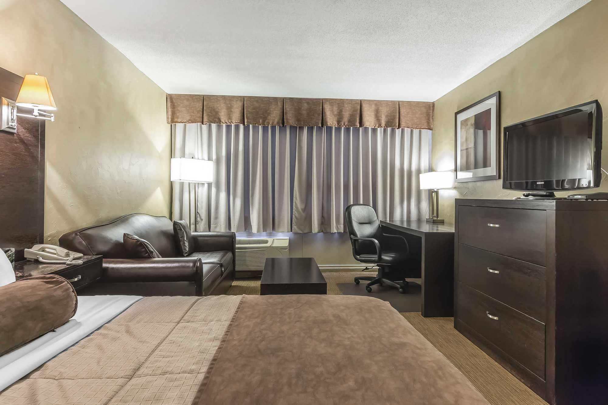 Quality Hotel & Conference Centre Campbellton Bilik gambar